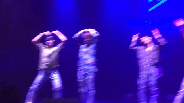 A.C.E en Mexico 18.11.21 Choice cantando cielito lindo смотреть онлайн