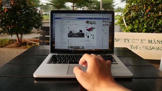 Macbook Pro Retina 2015 13.3" - Đơn giản và tinh tế - Tony Phùng смотреть онлайн