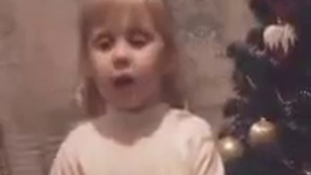 Стихотворение Ходит наша бабушка.. смотреть онлайн
