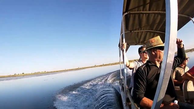 Ep 4 - Botswana Challenge - Exploring 3rd Bridge and Boating on the Delta смотреть онлайн