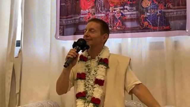 10.02.2024 - Divine appearance day of Śrī Śrīmad Bhaktivedānta Nārāyaṇa Gosvāmī Mahārāja - Goa. смотреть онлайн