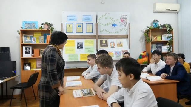 "Уж небо осенью дышало" смотреть онлайн