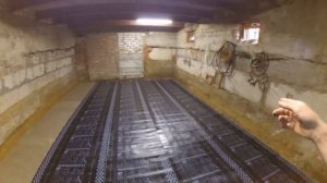 Бетонный пол в подвале. Часть 1