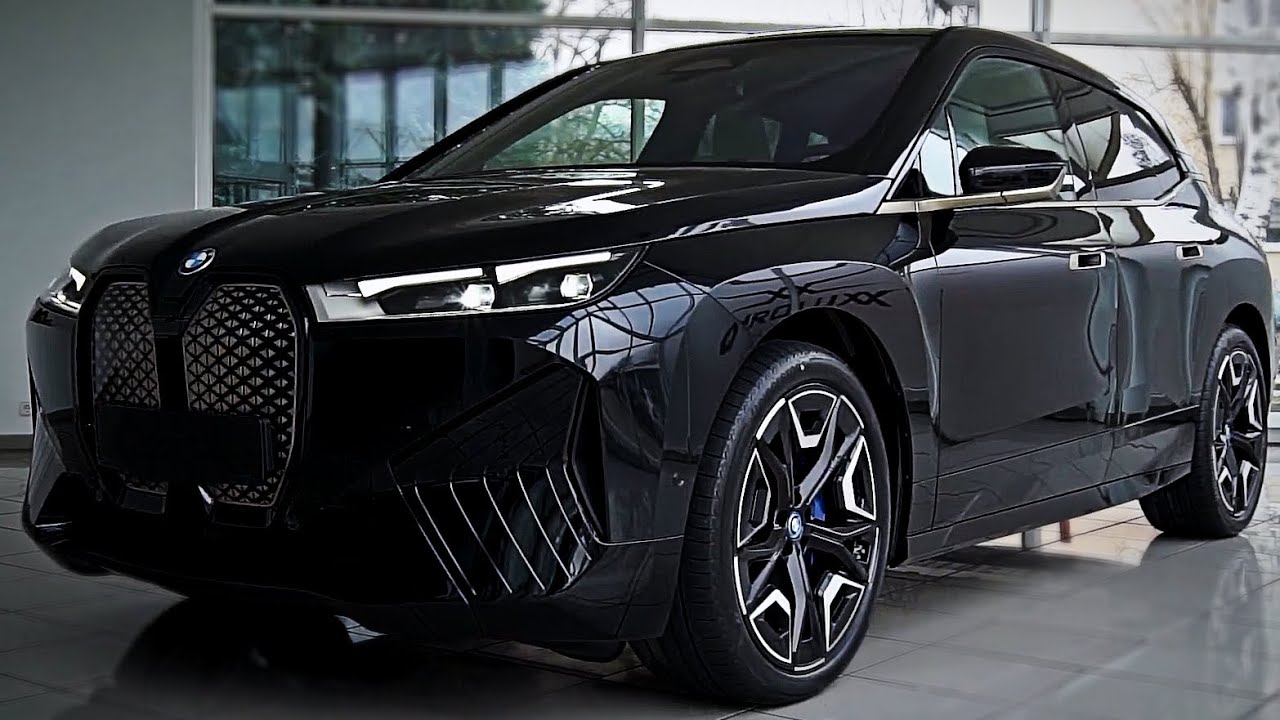 2022 BMW iX xDrive 40 Electric SUV смотреть онлайн