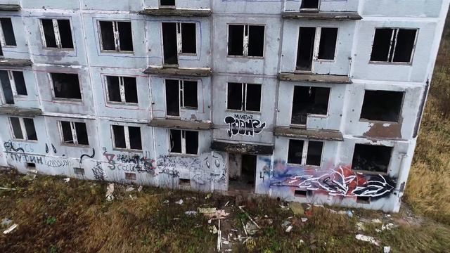 заброшенный военный городок "Адуляр" ВЧ51850 в 2020 году смотреть онлайн