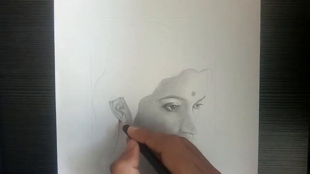 How to draw Beautiful Indian Woman Sketch | Graphite Pencil Drawing | Shading Timelapse смотреть онлайн