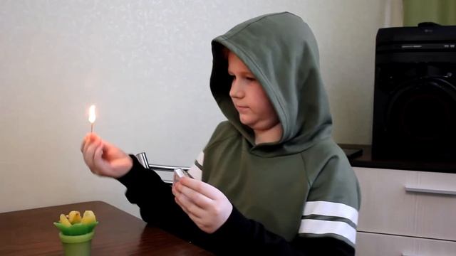 Как зажечь свечку.Легкий способ. смотреть онлайн