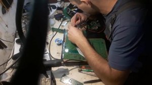 Она не берет! Ремонт PS4, не берет диски!