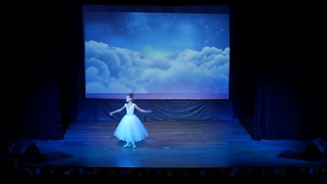 ЛЕТО, 2018 :: ШЕСТАЯ СМЕНА / Конкурсная программа «АКТИВИТИ. CREATIVITY» - Воробьева Александра смотреть онлайн