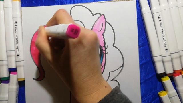 Как нарисовать Мой Маленький Пони маркерами . How To Draw a My Little Pony with markers. смотреть онлайн