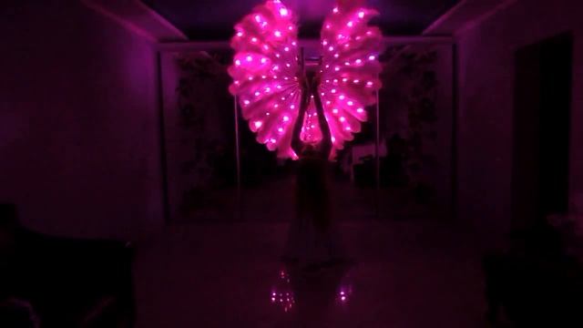 (Led Feather Fans) Светодиодные перьевые веера в розовом пере и розовыми светодиодами +79264404648 смотреть онлайн