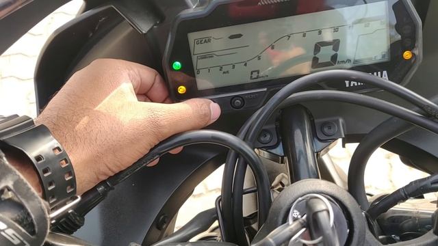 2020 Yamaha R15 v3 BS6 Detailed Ride Review | Mileage | Price | Nitish Neo смотреть онлайн