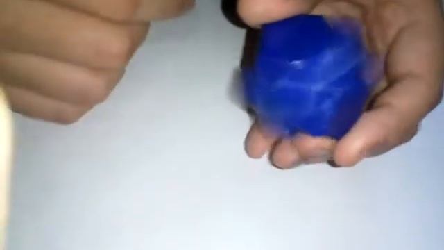 Обзор на квадратный спиннер смотреть онлайн