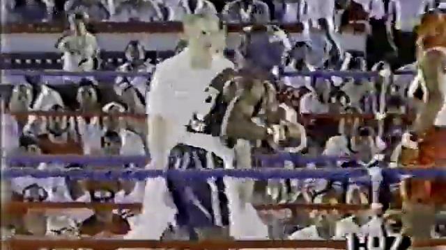 Roy Jones Jr vs Frank Liles - amateur bout смотреть онлайн