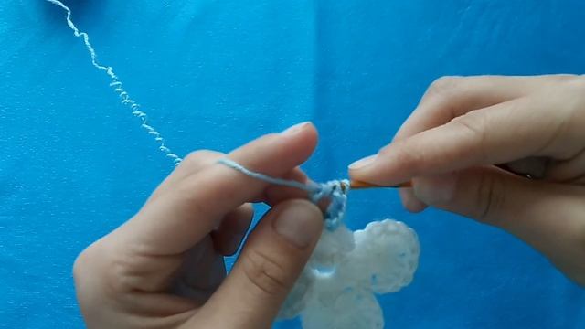 Как связать крючком баварский узор. Накидка на стул. Красивый мотив крючком смотреть онлайн