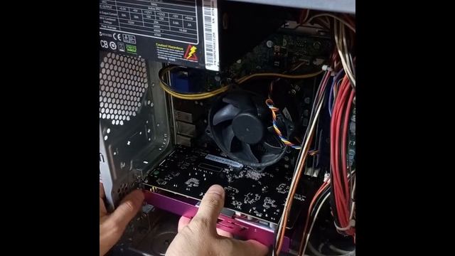 Yeston Radeon R7350 смотреть онлайн