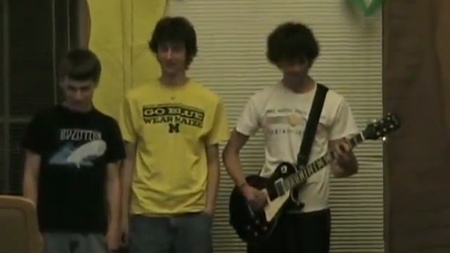 Sharp Dressed Man - Ultimate Guitar Challenge смотреть онлайн
