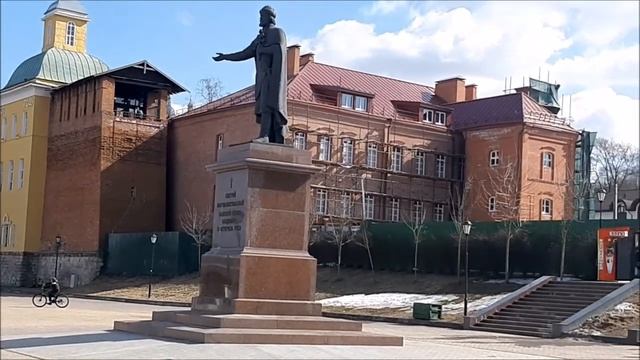 Кино про набережную в Смоленске вдоль реки Днепр / Weekend смотреть онлайн