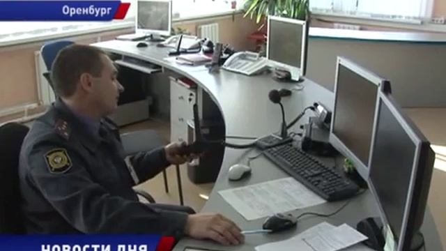 Китайская легковушка таранит двухколесный -Харлей- смотреть онлайн