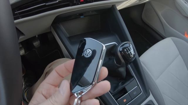 НОВЫЙ ГОЛЬФ! ГРУСТЬ И ТОСКА. Тест-драйв и обзор Volkswagen Golf VIII 2020 смотреть онлайн