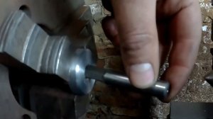 Как сделать внутренний шестигранник на токарном станке.