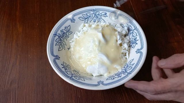 Творожная масса со сметаной и сгущённым молоком смотреть онлайн