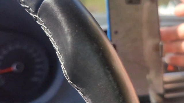 Понедельник в Яндекс доставке. Что такое зелёнка и двери. смотреть онлайн