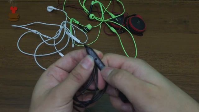 Водонепроницаемые наушники Fonge смотреть онлайн