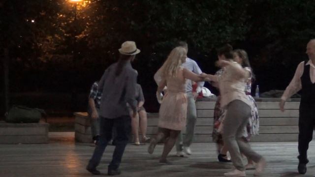 парк Горького Звезда Техаса балансе.рф смотреть онлайн