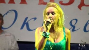 Светлана Лазарева в Октябрьске ( 04.08.2012) «Тельняшечка»