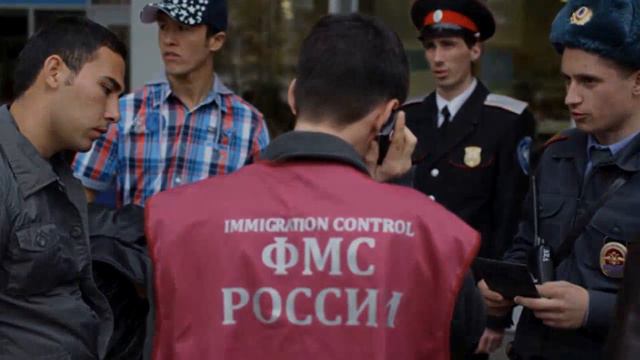 Медведев предложил усложнить правила въезда трудовых мигрантов смотреть онлайн