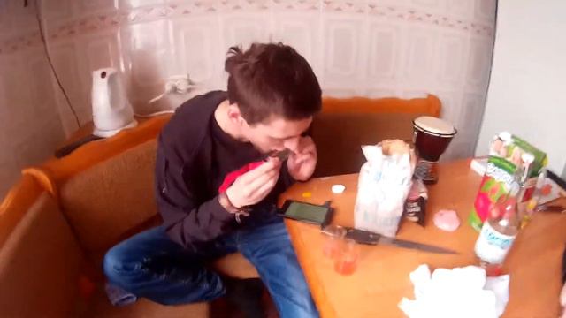 Тоха осваивает губную гармошку (Августин) смотреть онлайн