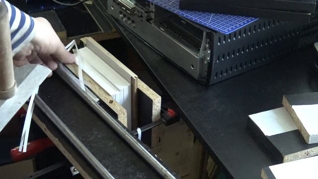 Обрезка книжного блока смотреть онлайн