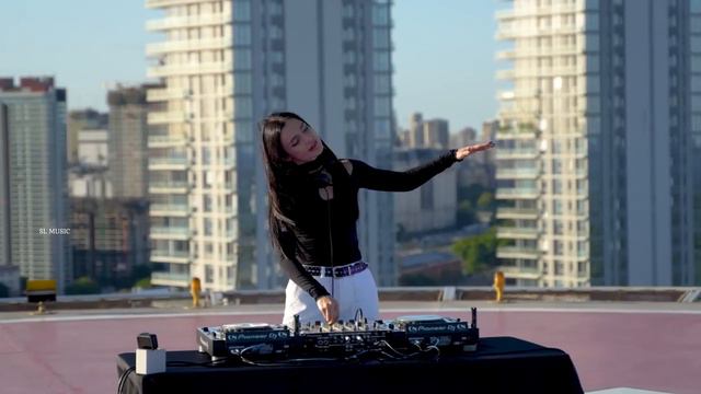 Jazzdauren - Песни На Кассете Remix смотреть онлайн