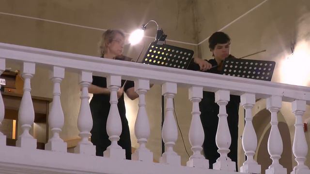 Haydn - Sonata for 2 violins h moll / Й. Гайдн - Соната для 2х скрипок си минор смотреть онлайн