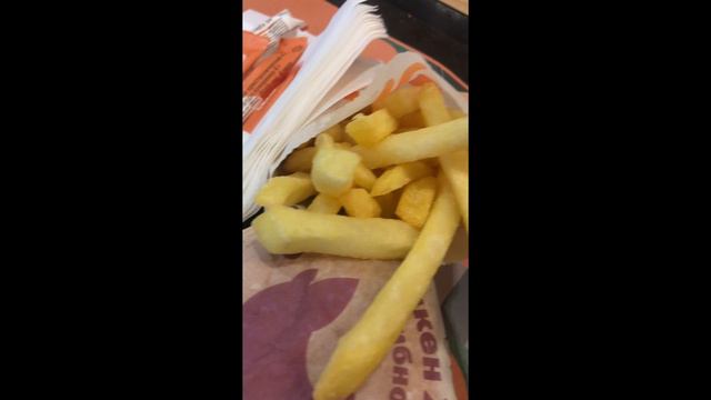 «Вкусно и точка». Обедаем смотреть онлайн