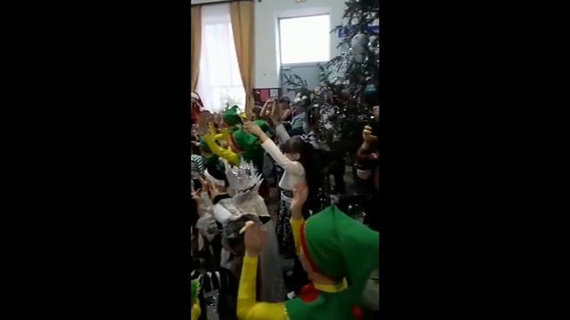 ♥Хуторянка ✔МНОГО ПРЯНИКОВ ✔ЕЛКА В ДК ОТ РАБОТЫ ✔ 29 ДЕКАБРЯ 2018 смотреть онлайн
