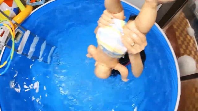 Грудничковое плавание в Сочи | АкваBaby #02 смотреть онлайн