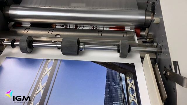 Automatic roll laminator Boway F350D смотреть онлайн