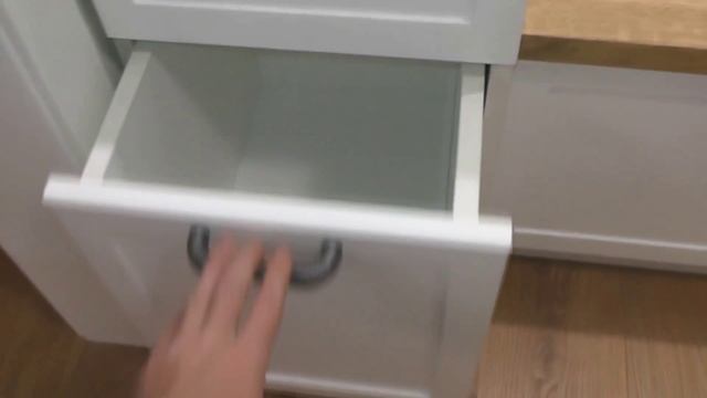 Прихожая с МДФ. Мебель в прихожую с массива. смотреть онлайн