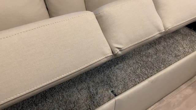 2023 Rockwood Geo Pro 19FBS: True Queen Bed & Full Access While Towing смотреть онлайн