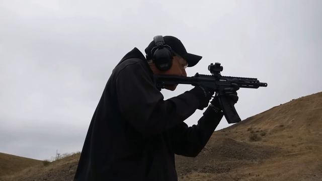testing new volquartsen extractor for MP 15/22LR using 40! year old rounds. смотреть онлайн