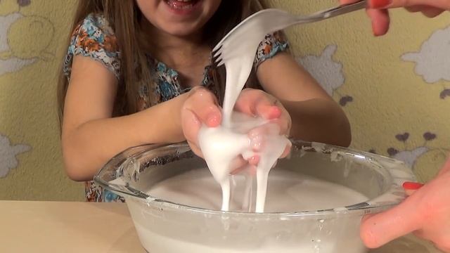 Делаем ньютоновскую жидкость дома должен попробовать каждый домашние опыты смотреть онлайн