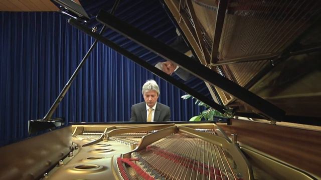 Chopin Mazurka cis-moll op. 63 Nr. 3; Jürg Hanselmann, Klavier смотреть онлайн