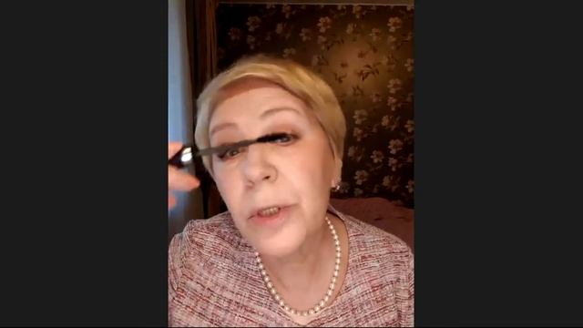 Макияж для Бабушки, для Мамы и для Дочки. Модный весенний образ 2021 смотреть онлайн