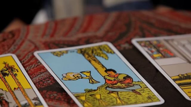 How to Read the Fours | Tarot Cards смотреть онлайн