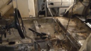 Обработка мастикой днища(корыто-внутри авто)-коротко.ВАЗ-099.