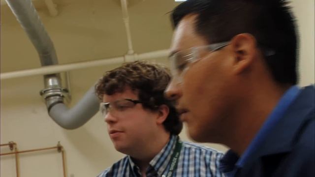 Materials Engineer - Careers in Science and Engineering смотреть онлайн