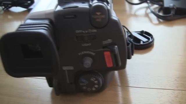 Canon UC8000 Camcorder Video Camera Test Review смотреть онлайн