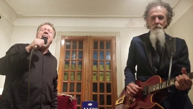 Ain't No Sunshine, Walter Parks / Joe Mancuso. Part III Wow! смотреть онлайн